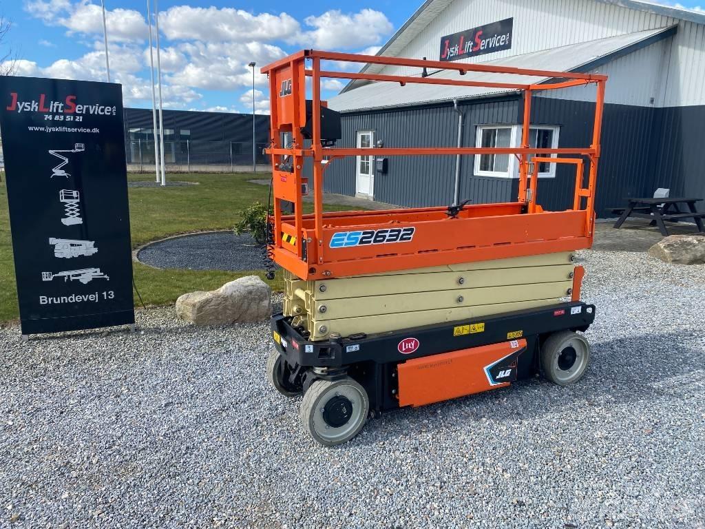 JLG ES 2632 Škaraste platforme