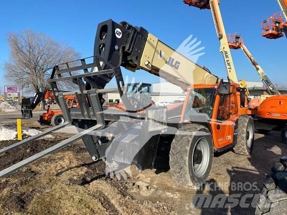 JLG 1255 Teleskopski viličari