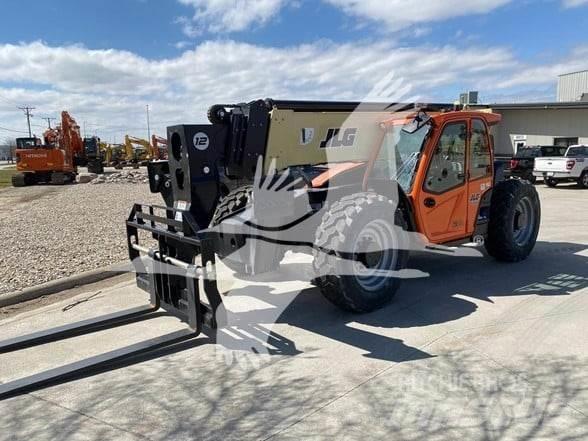 JLG 1255 Teleskopski viličari