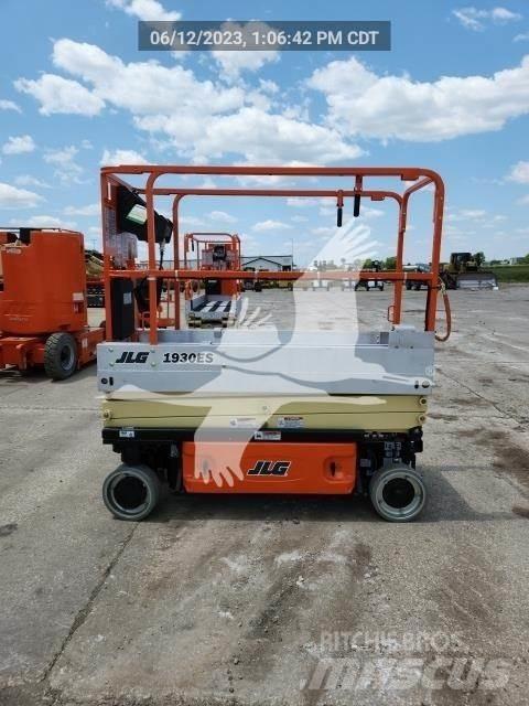 JLG 1930ES Škaraste platforme