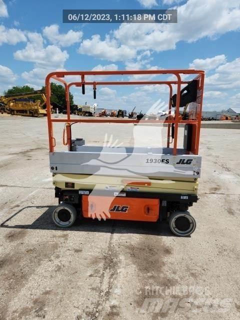 JLG 1930ES Škaraste platforme