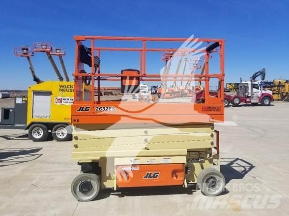 JLG 2632ES Škaraste platforme