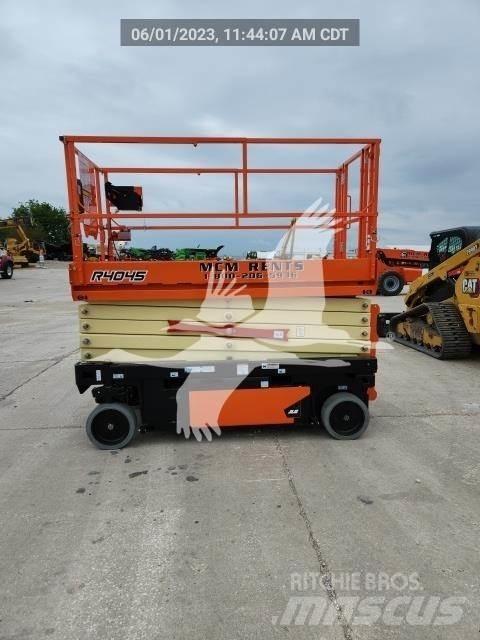 JLG 4045R Škaraste platforme