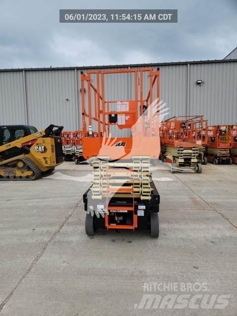JLG 4045R Škaraste platforme
