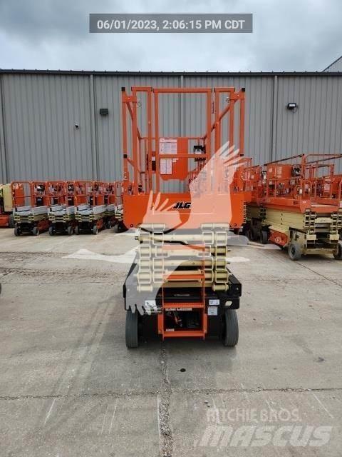 JLG 4045R Škaraste platforme