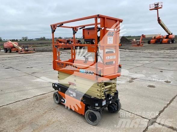 JLG ES1932 Škaraste platforme