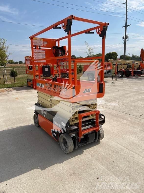 JLG ES1932 Škaraste platforme