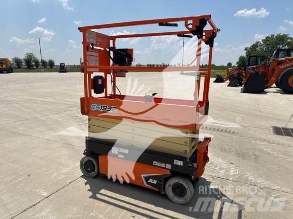 JLG ES1932 Škaraste platforme
