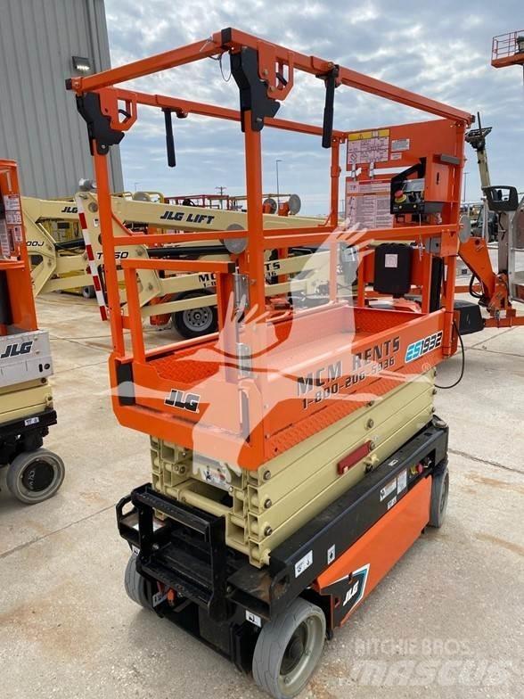 JLG ES1932 Škaraste platforme