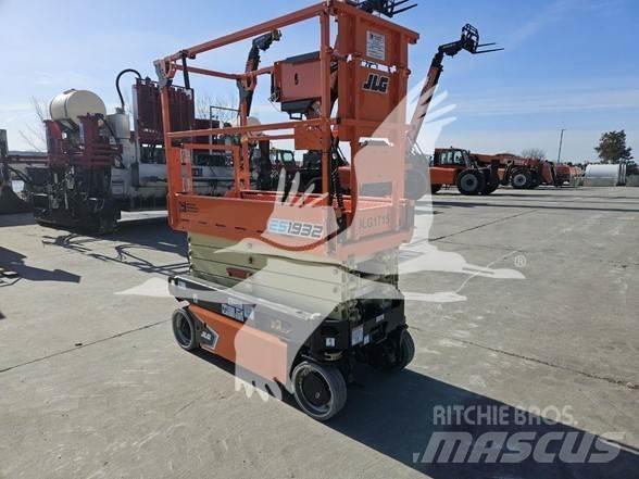 JLG ES1932 Škaraste platforme