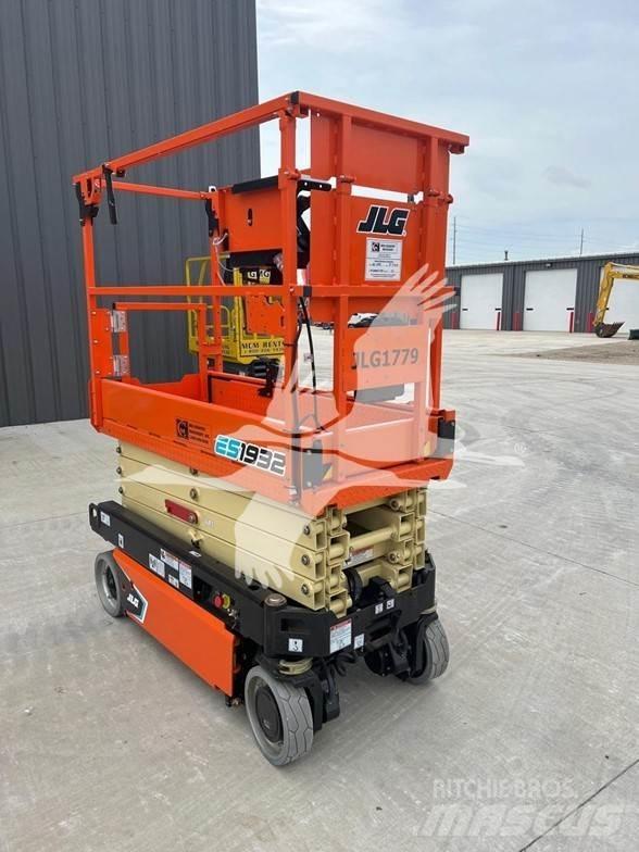 JLG ES1932 Škaraste platforme