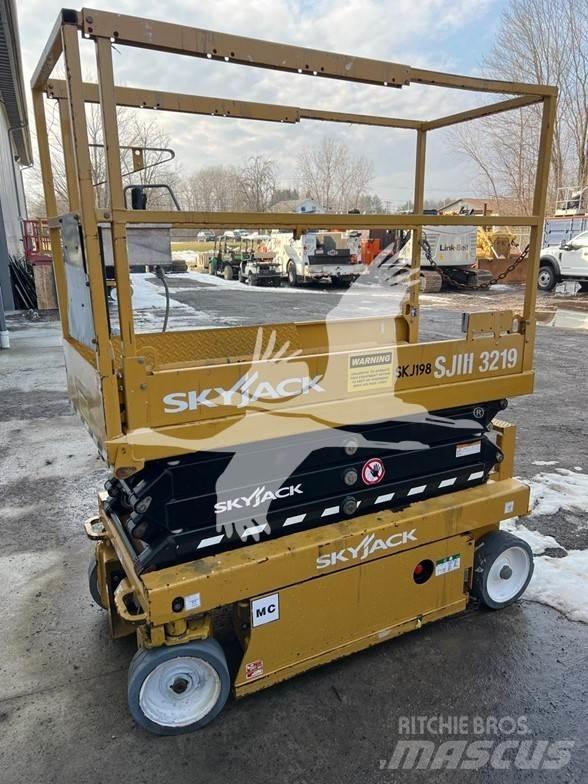 SkyJack SJ3219 Škaraste platforme