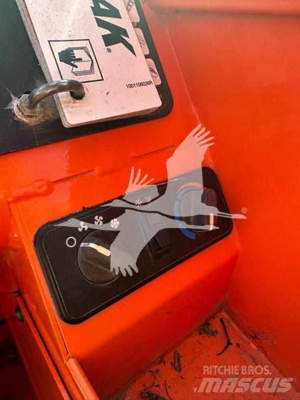 SkyTrak 6042 Teleskopski viličari