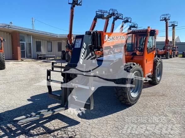 SkyTrak 8042 Teleskopski viličari