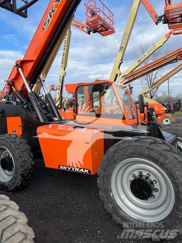 SkyTrak 8042 Teleskopski viličari