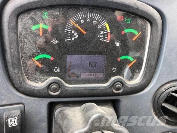 JLG 1055 Teleskopski viličari