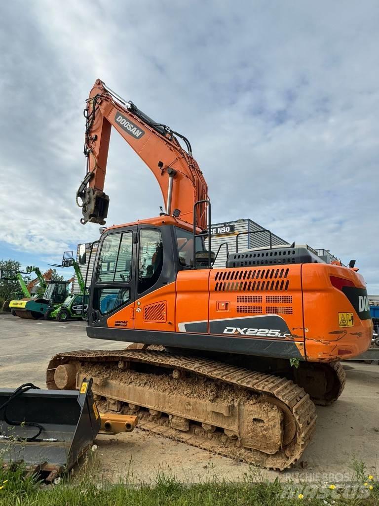 Doosan DX 225 LC-5 Bageri gusjeničari