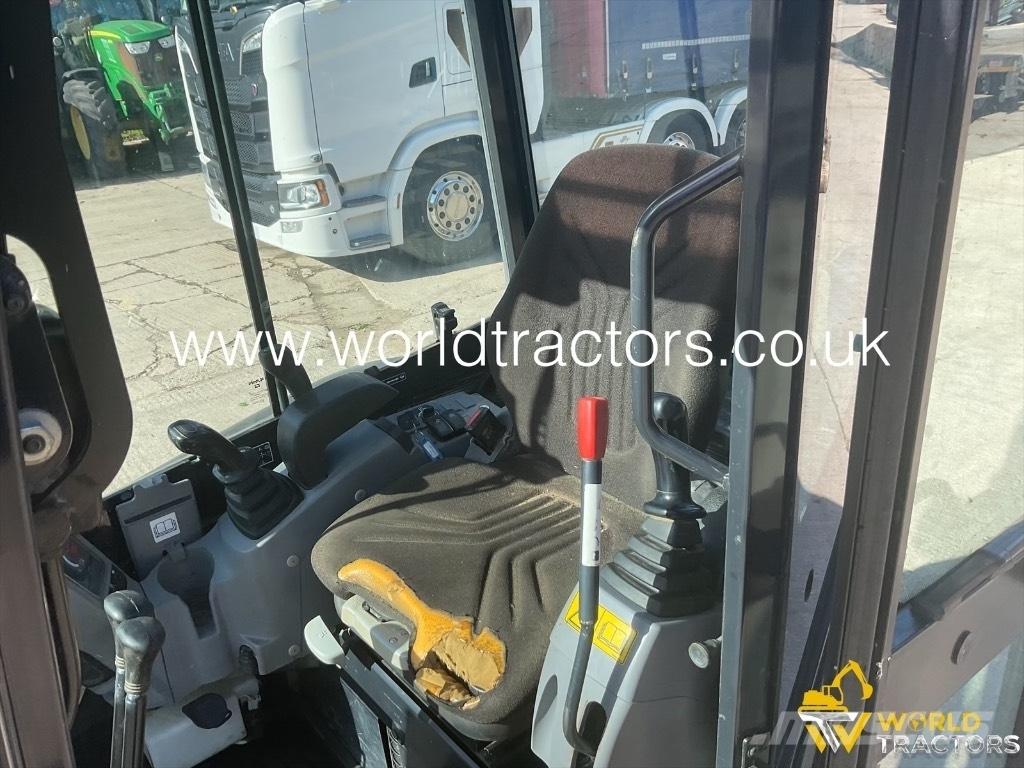 Kubota U 27-4 Mini bageri <7t