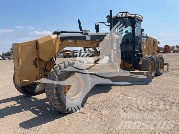 CAT 320 Bageri gusjeničari