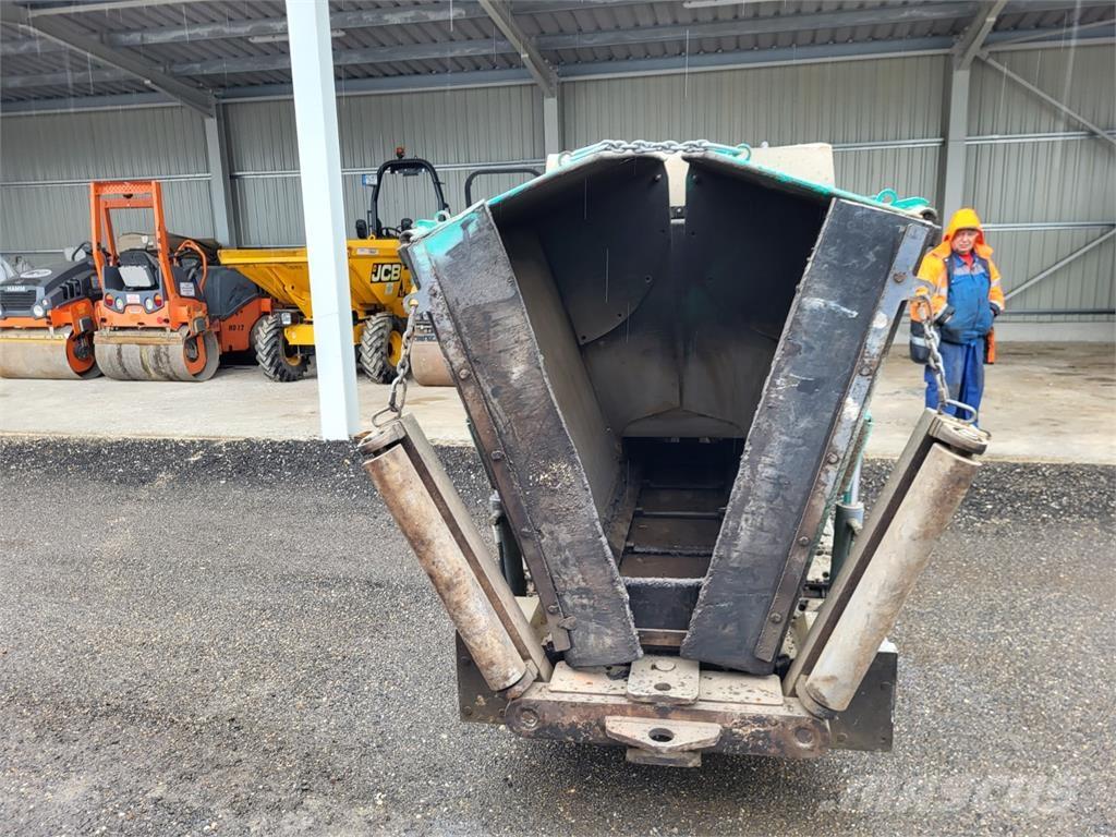 Vögele SUPER 800 Građevinarstvo – ostalo