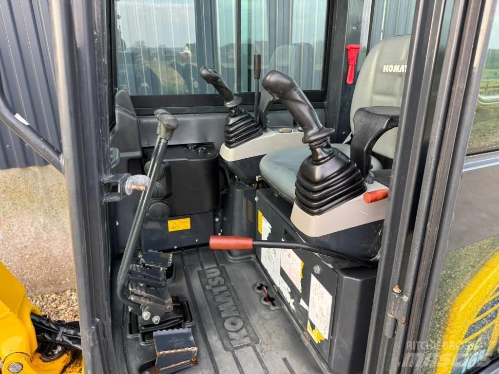 Komatsu PC 16 R-3HS Mini bageri <7t