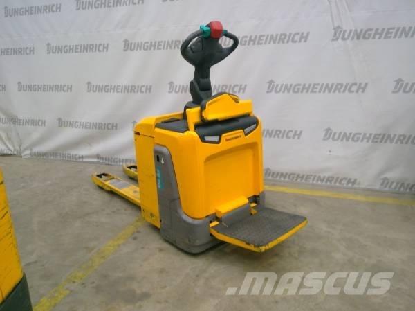 Jungheinrich ERE 225 Nisko podizni električni viličar sa platformu
