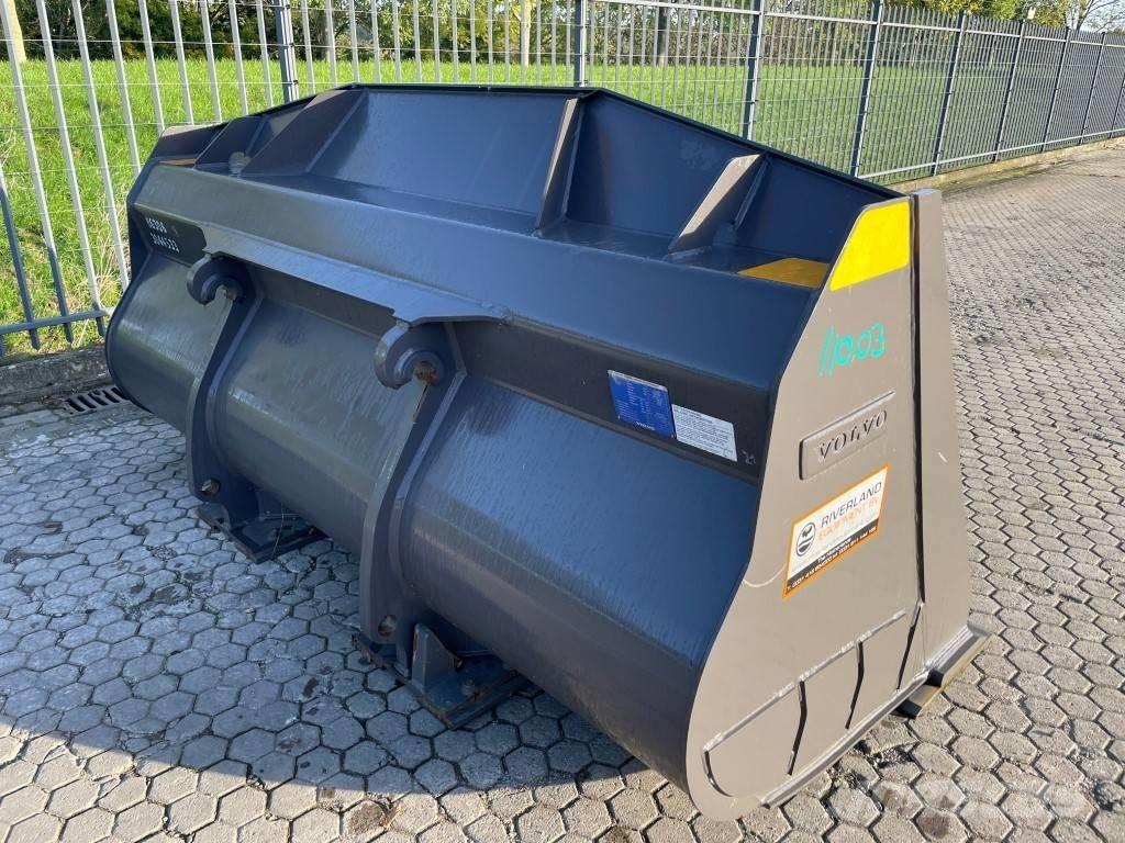 Volvo L 120 H Bucket Kašike / Korpe