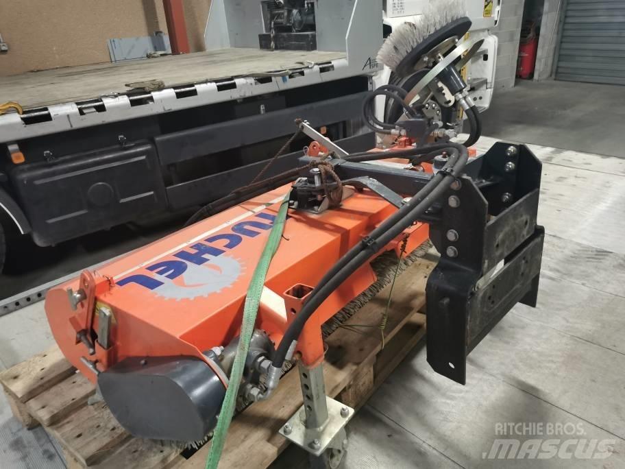 Tuchel Simplex 135HD Strojevi za metenje
