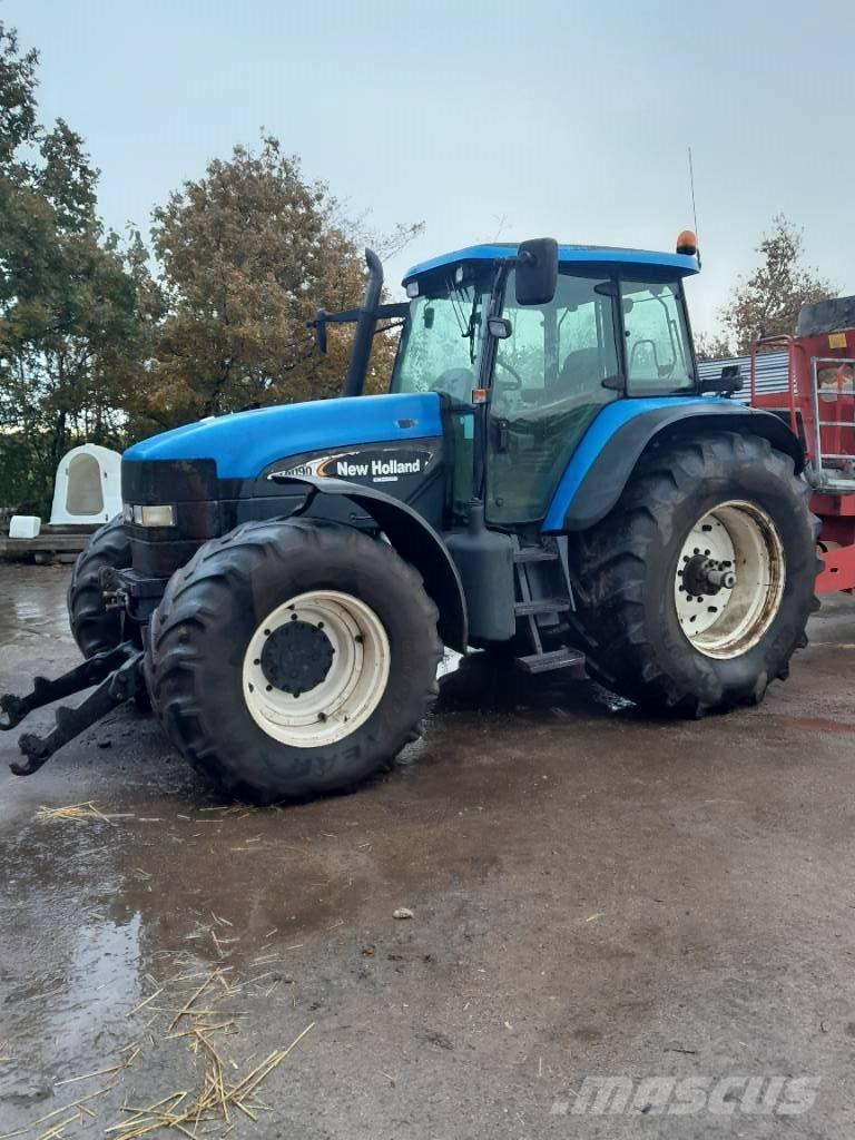 New Holland TM 190 Traktori