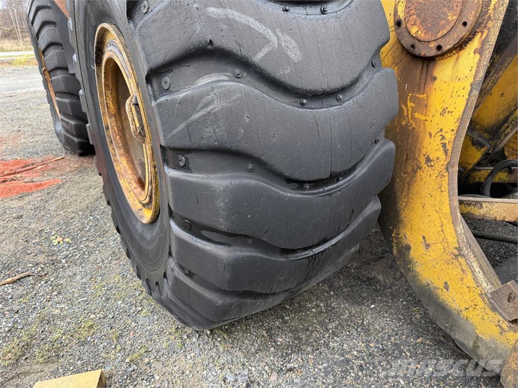 Hanomag C66 Utovarivači na kotačima