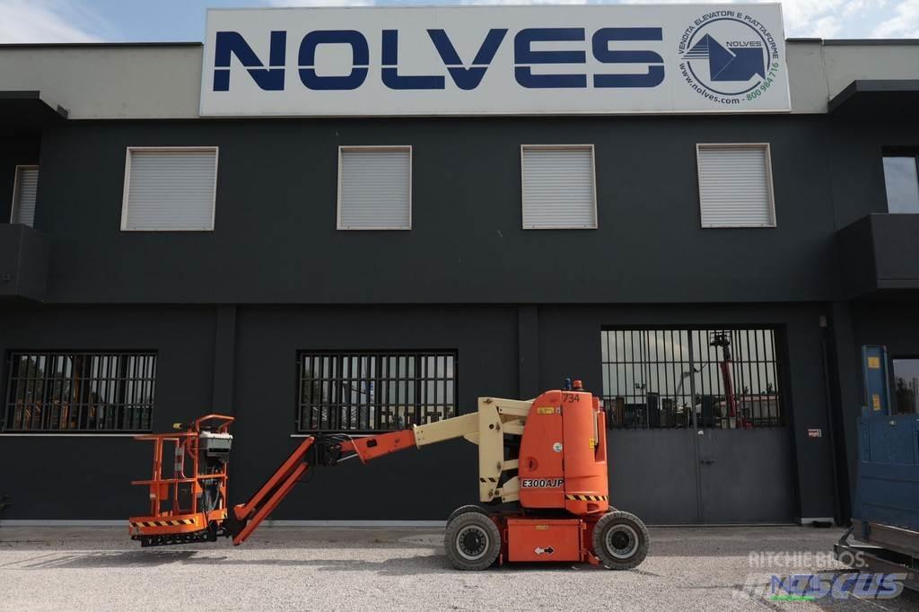 JLG E300AJP Zglobne podizne platforme