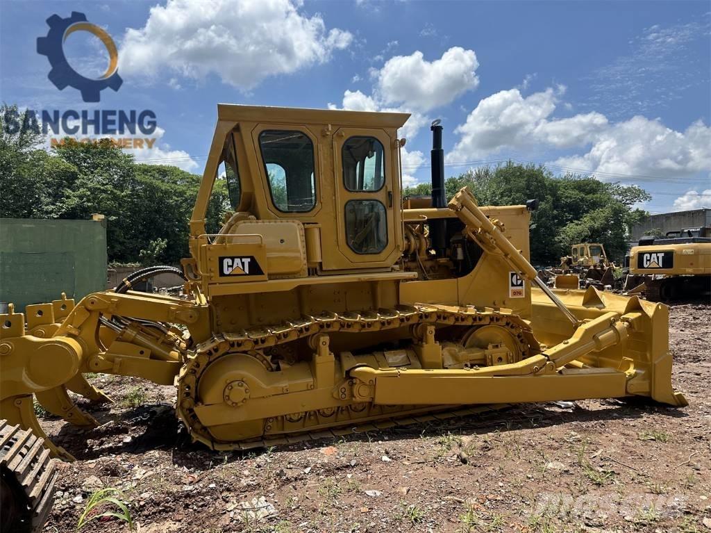 CAT D 7 G Buldožeri gusjeničari