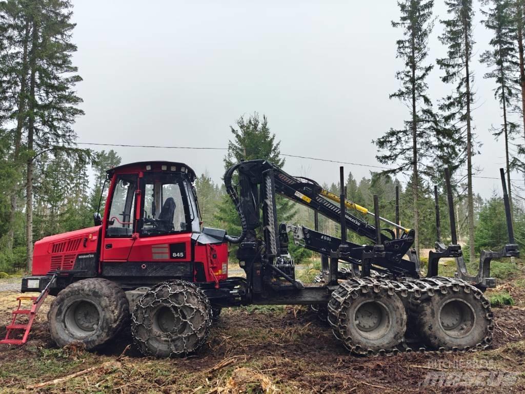 Komatsu 845 Forvarderi