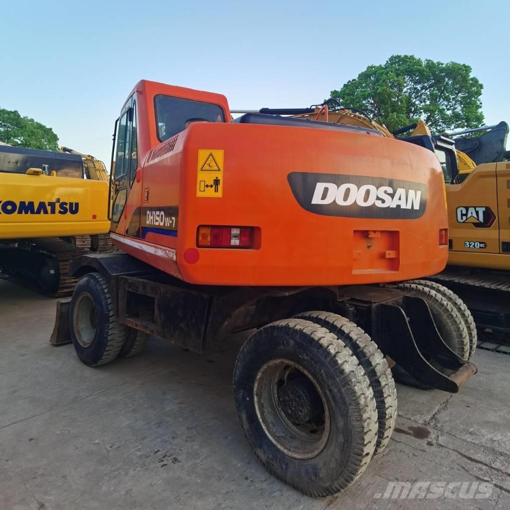 Doosan DH 150 W-7 Bageri na kotačima