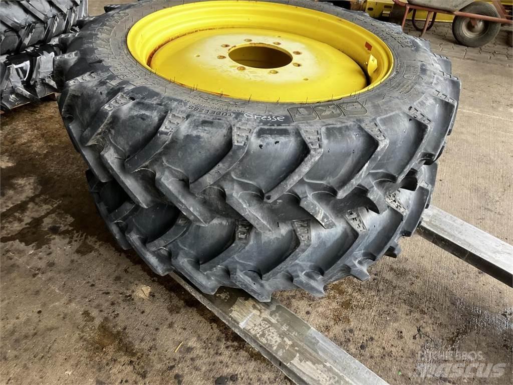 BKT 270/95R32 Gume, kotači i naplatci