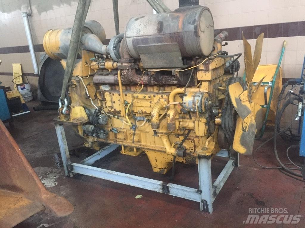 Komatsu WA600-1 Utovarivači na kotačima