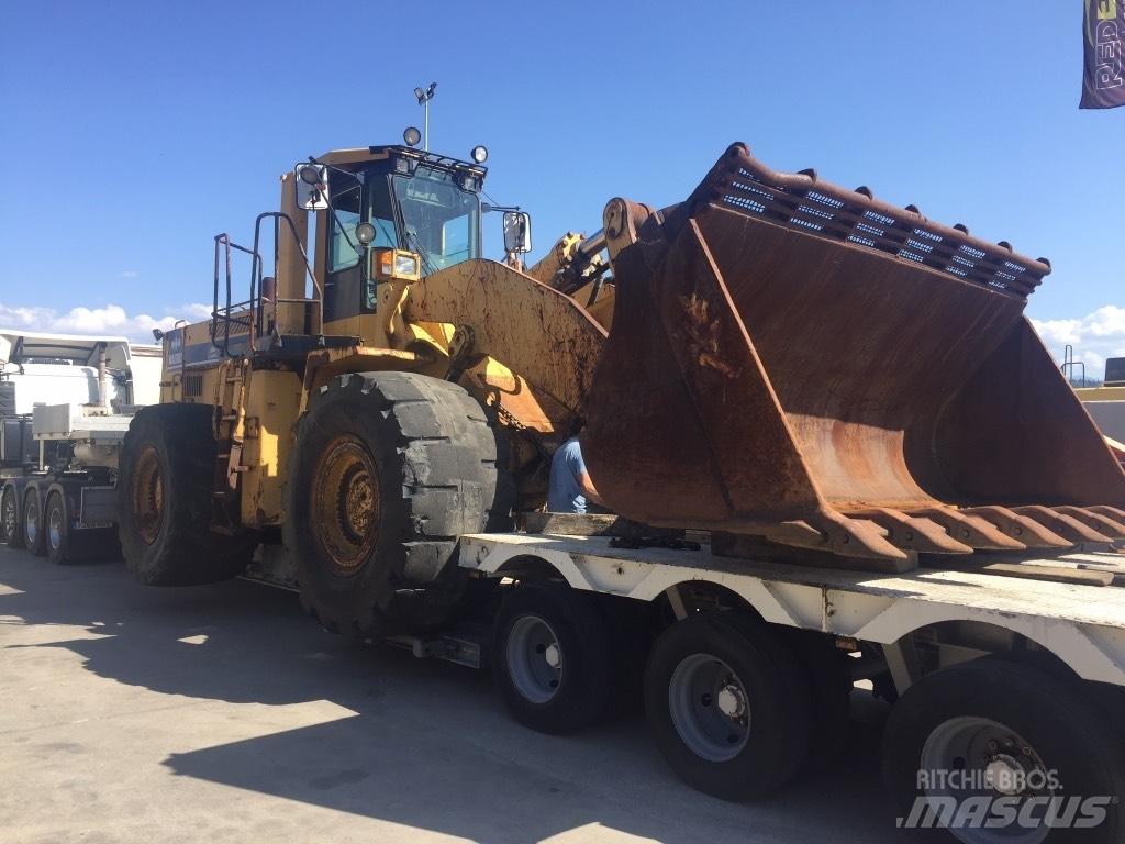 Komatsu WA600-1 Utovarivači na kotačima