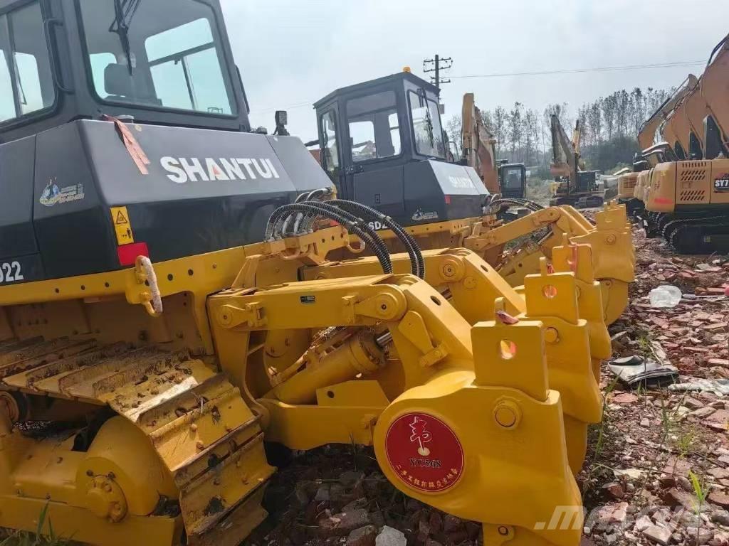 Shantui SD22 Buldožeri gusjeničari