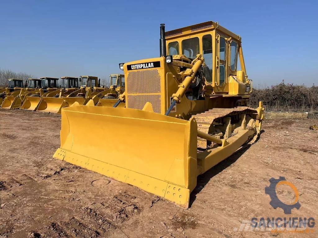 CAT D 8 K Buldožeri gusjeničari