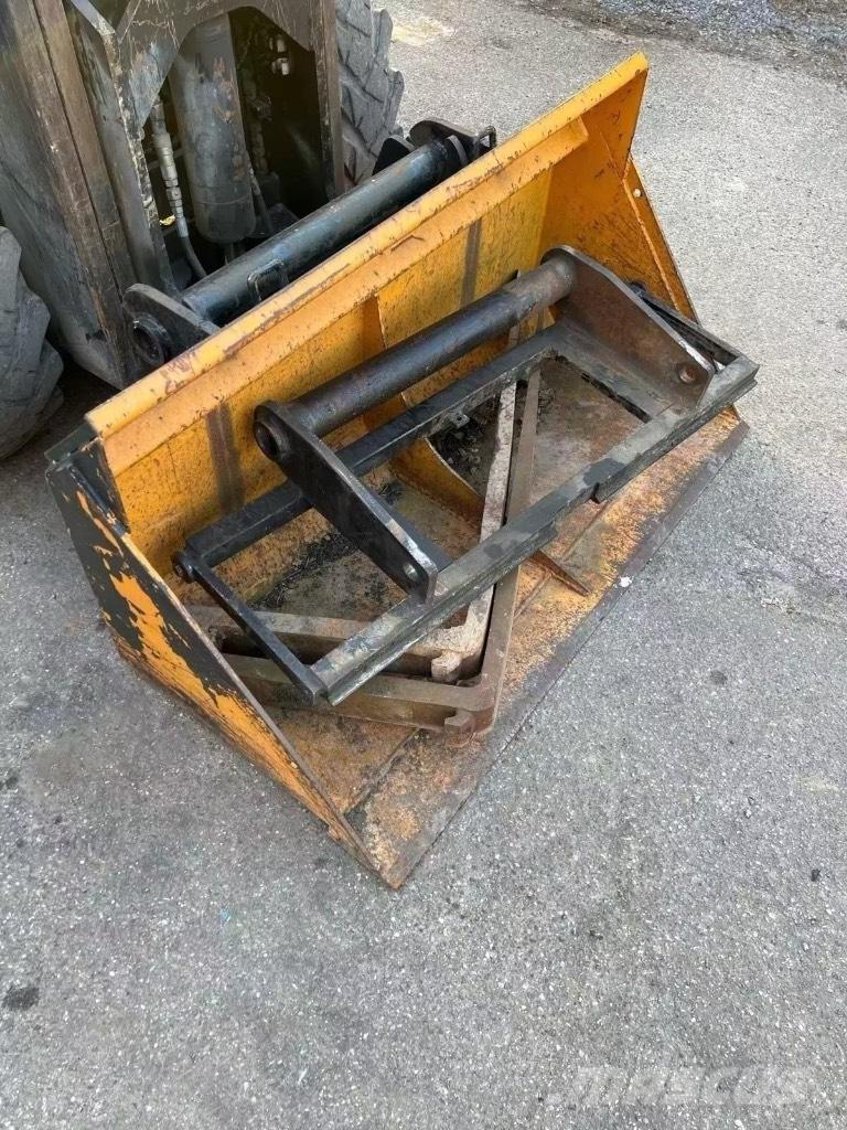 Manitou MSI 30 Terenski viličar