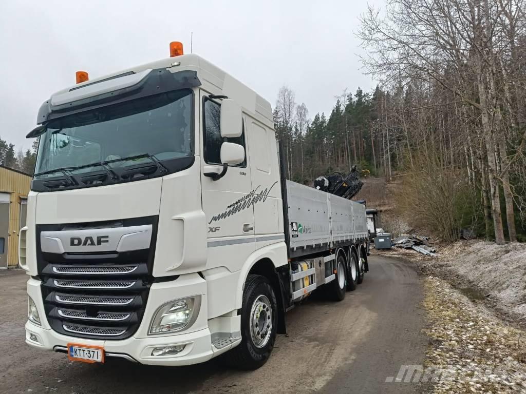 DAF XF 530 FAW Kamioni sa kranom