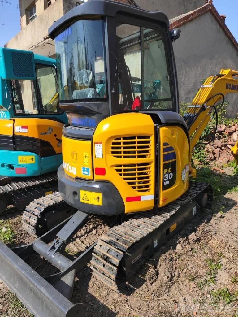 Komatsu PC 30 MR Mini bageri <7t
