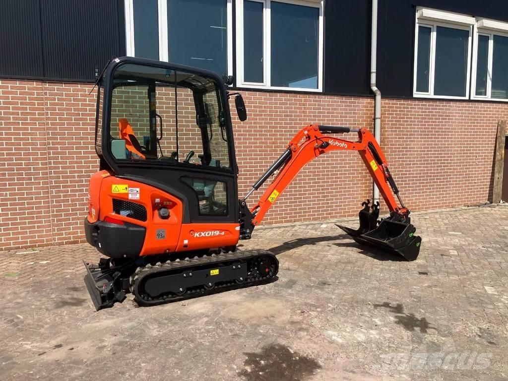 Kubota KX019 4 Mini bageri <7t