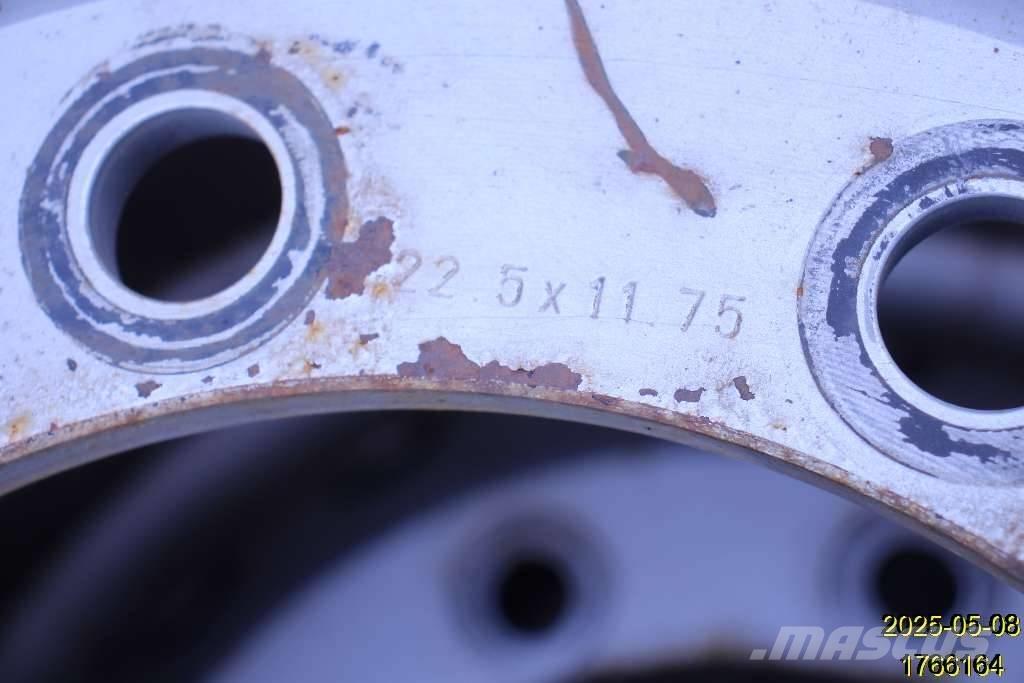  Fälg Volvo Stål Gume, kotači i naplatci