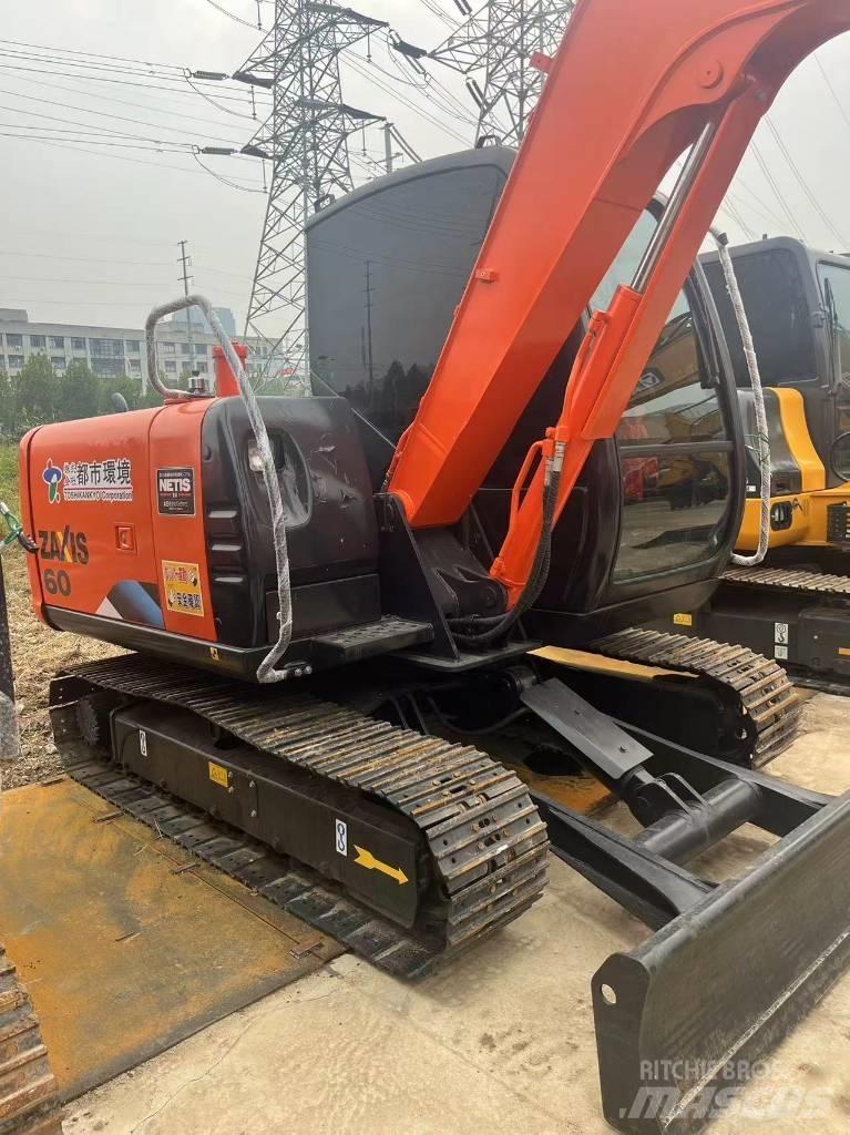 Hitachi zaxis60 Bageri gusjeničari