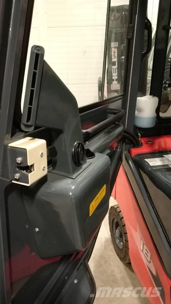 Heli CPCD18-XC26H Dizelski viličari