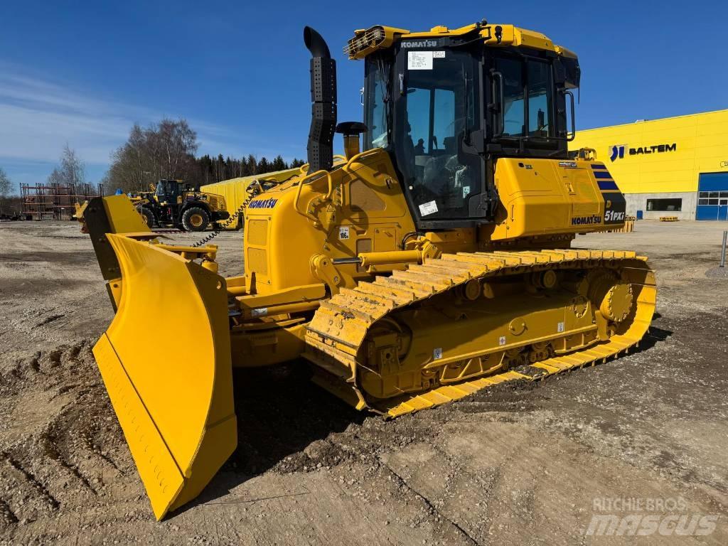 Komatsu D51PXI-24E0 Buldožeri gusjeničari