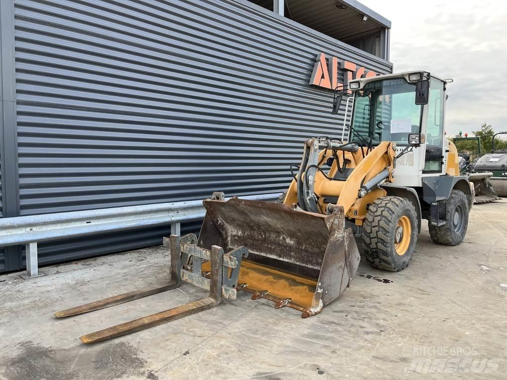 Liebherr L 506 Utovarivači na kotačima