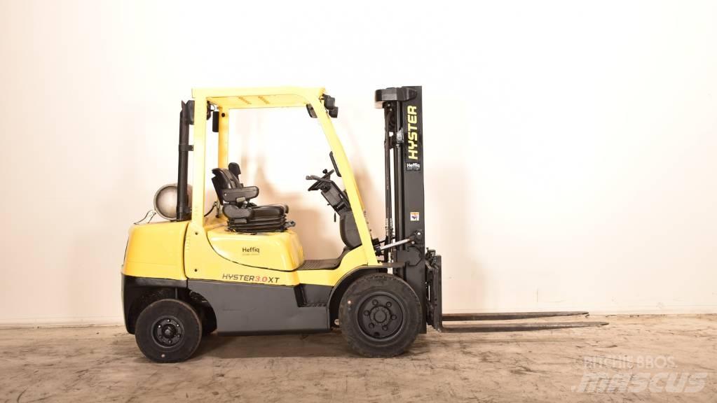 Hyster H3.0XT Plinski viličari