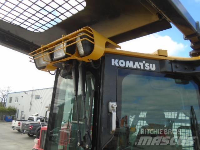 Komatsu D61PX-24 Buldožeri gusjeničari